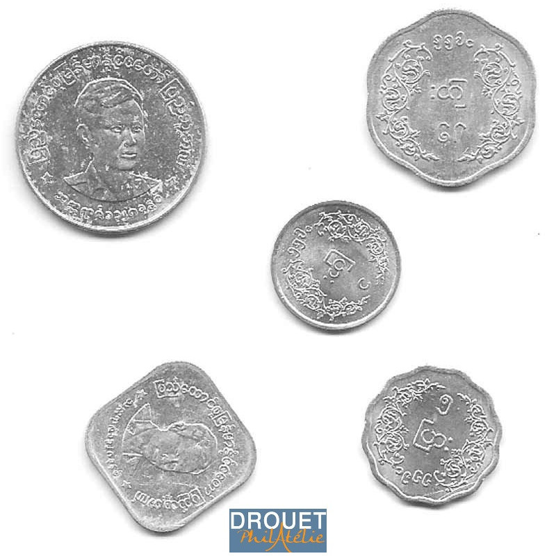 5 Pièces De Monnaie Différentes