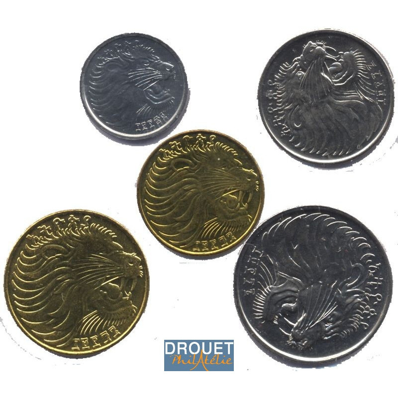 5 Pièces De Monnaie Différentes