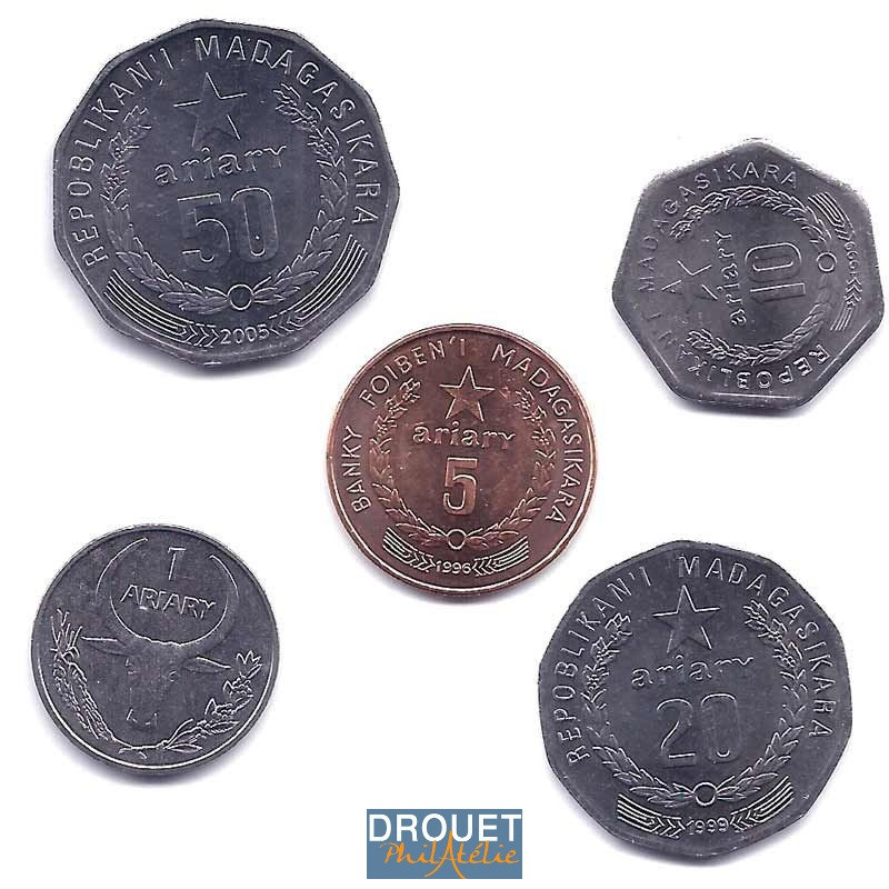 5 Pièces De Monnaie Différentes